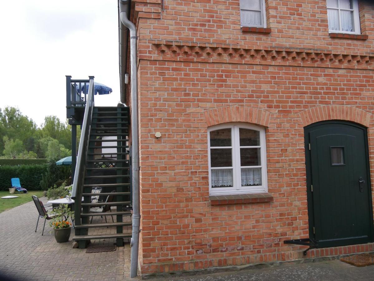 Lindenhof, Wohnung 1, Giebel Vipperow المظهر الخارجي الصورة
